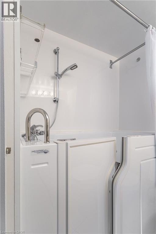 2055 Upper Middle Road Unit# 805, Burlington, Ontario  L7P 3P4 - Photo 18 - 40757237