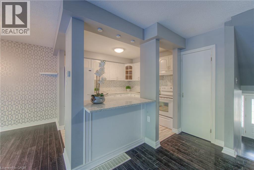 46 Guerin Avenue, Kitchener, Ontario  N2A 1S8 - Photo 14 - 40765426