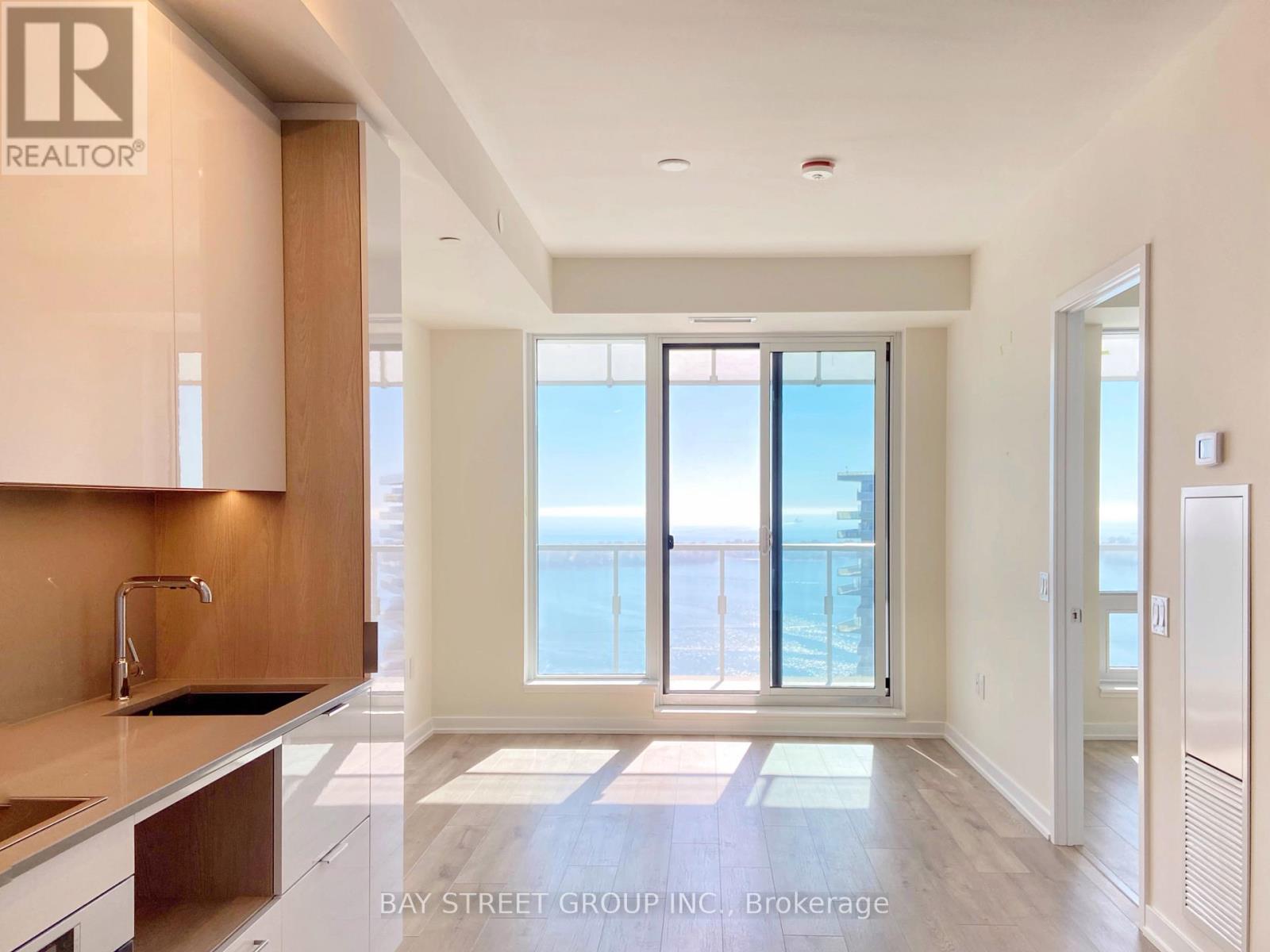 3210 - 28 Freeland Street, Toronto, Ontario  M5E 0E3 - Photo 3 - C12609078