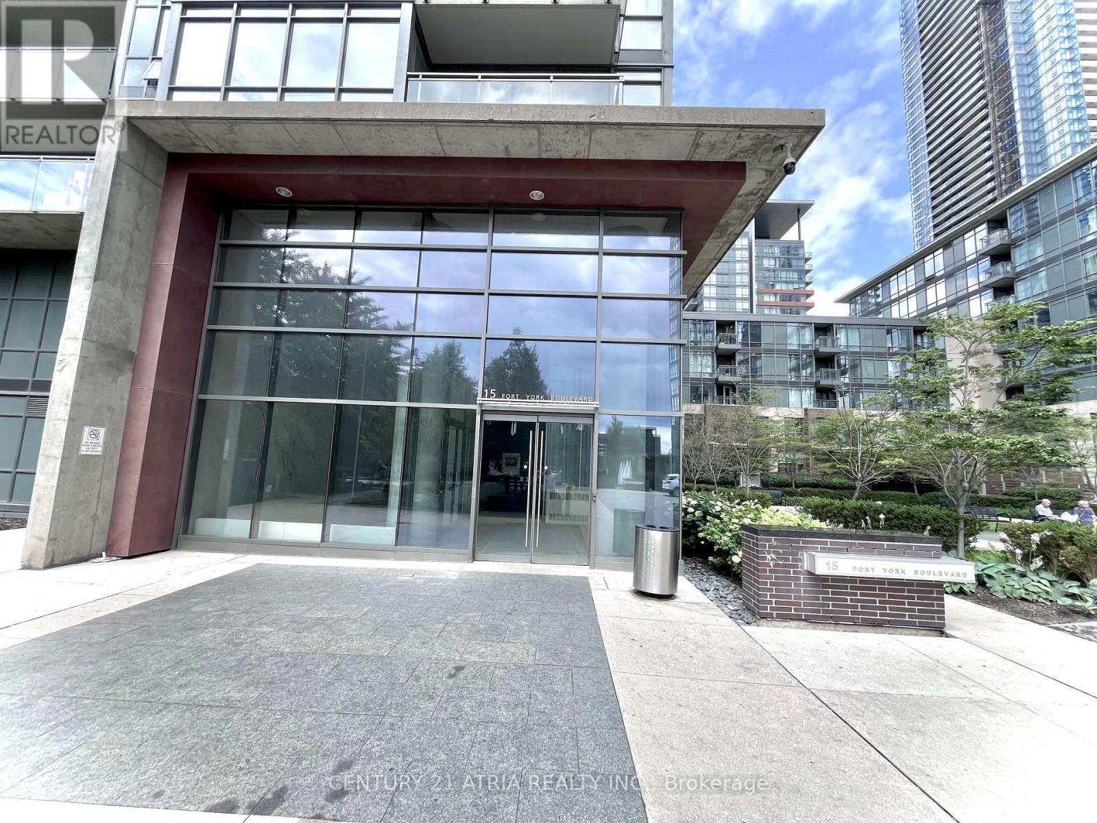 605 - 15 Fort York Boulevard, Toronto, Ontario  M5V 3Y4 - Photo 3 - C12609080