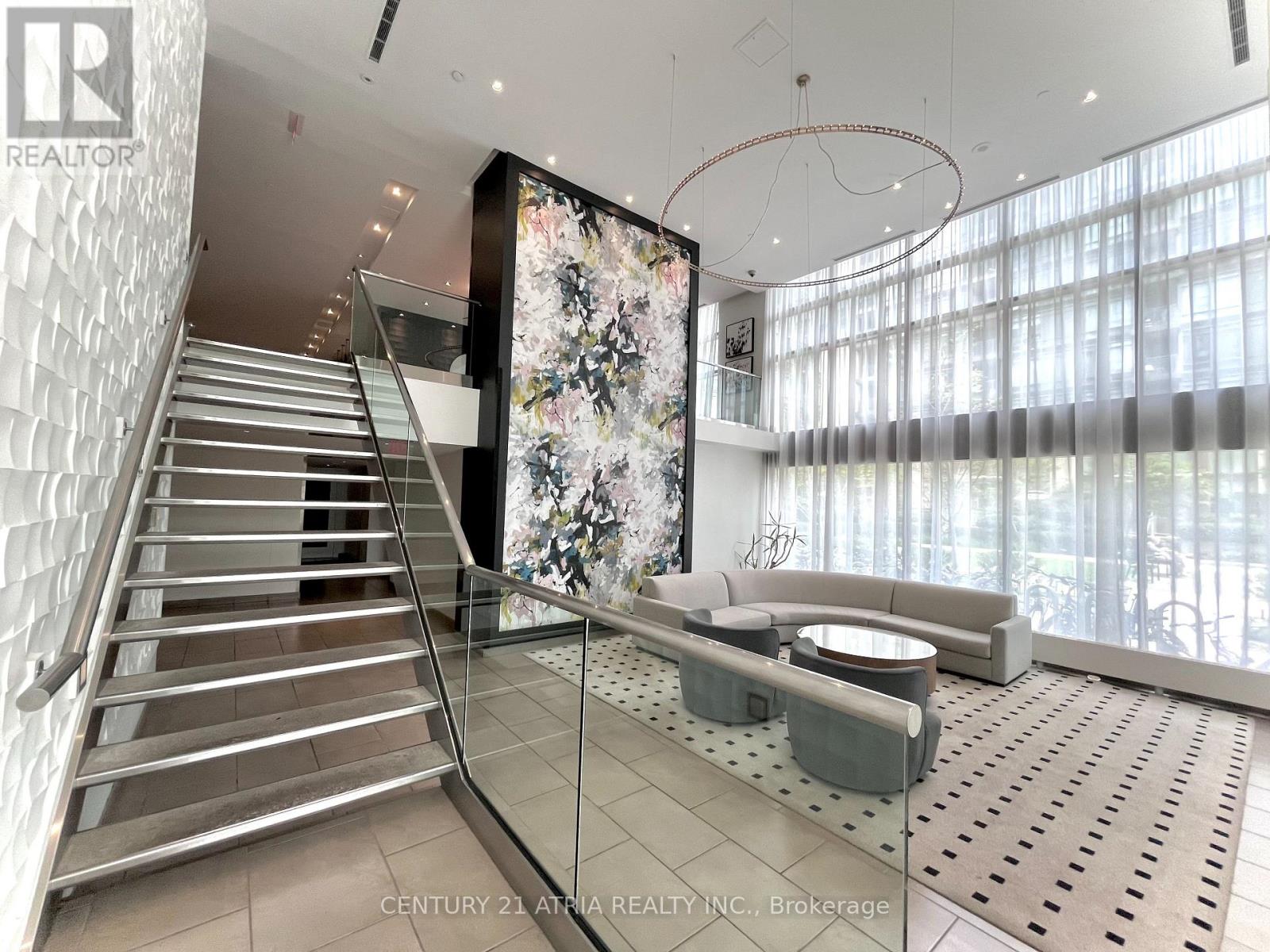 605 - 15 Fort York Boulevard, Toronto, Ontario  M5V 3Y4 - Photo 4 - C12609080