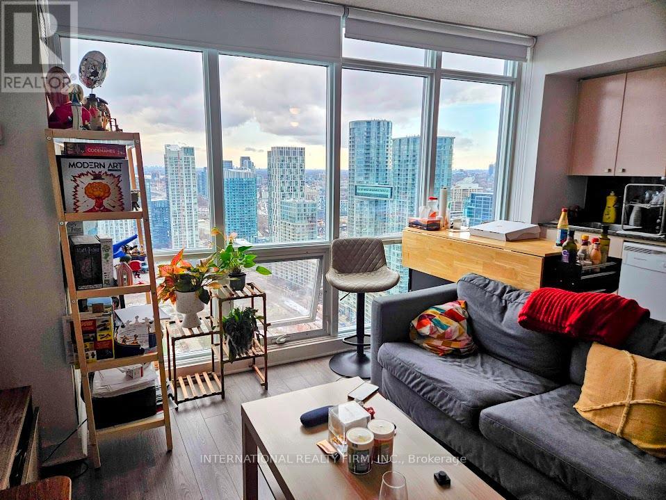 4216 - 11 Brunel Court, Toronto, Ontario  M5V 3Y3 - Photo 16 - C12609090