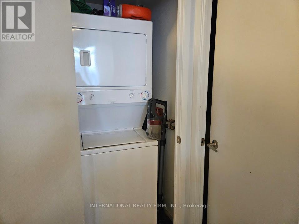 4216 - 11 Brunel Court, Toronto, Ontario  M5V 3Y3 - Photo 20 - C12609090