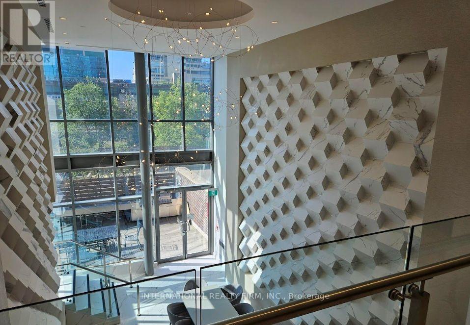 4216 - 11 Brunel Court, Toronto, Ontario  M5V 3Y3 - Photo 6 - C12609090