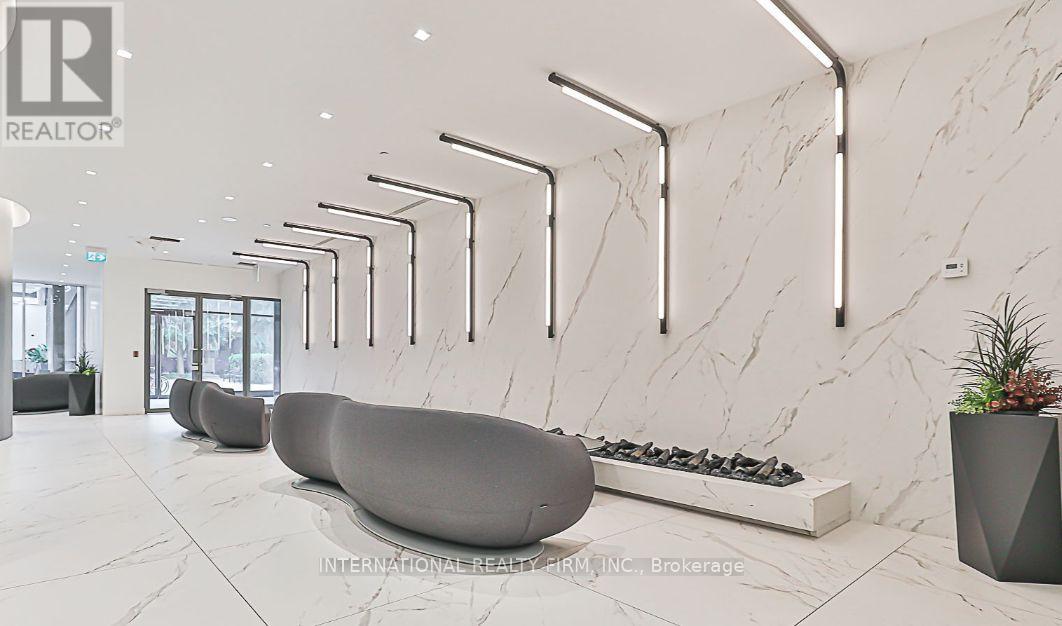 4216 - 11 Brunel Court, Toronto, Ontario  M5V 3Y3 - Photo 7 - C12609090