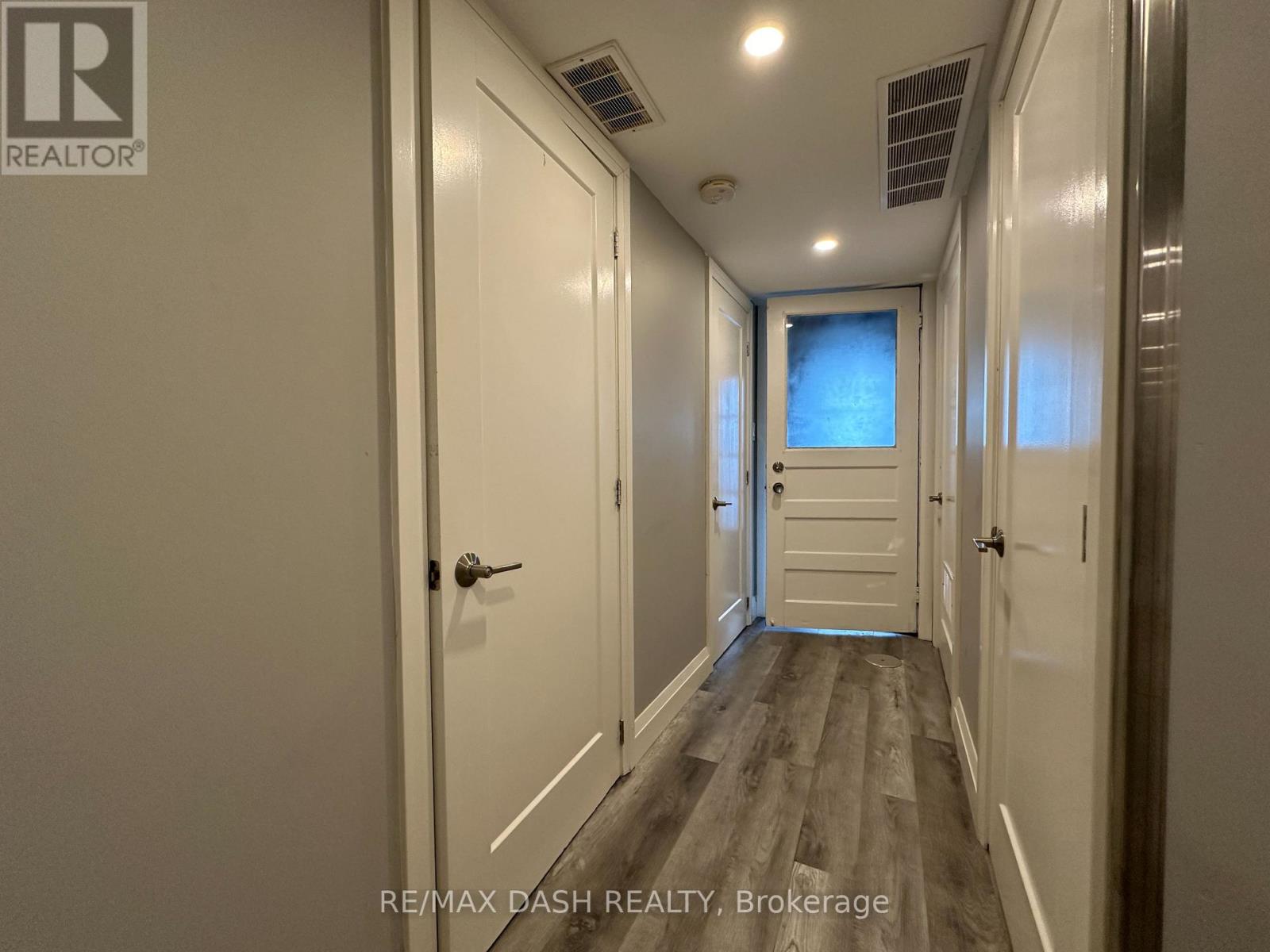 Bsmt - 725 Palmerston Avenue W, Toronto, Ontario  M6G 2P6 - Photo 3 - C12609172