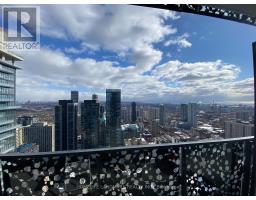 4511 - 55 CHARLES STREET E