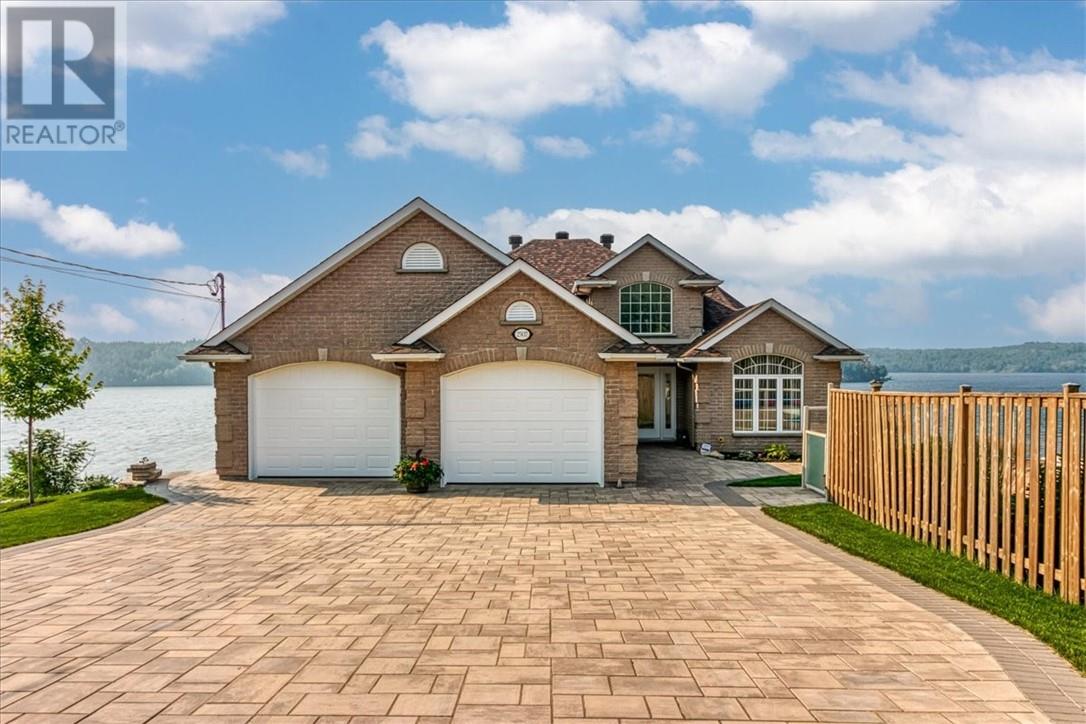 2507 Navanod Road, Sudbury, Ontario