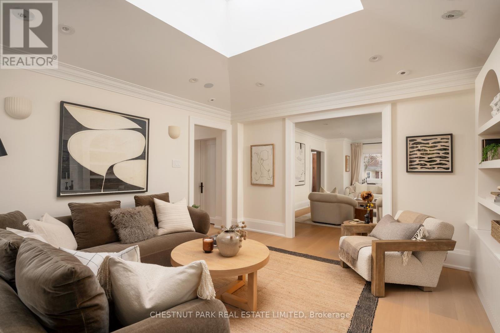 35 Weybourne Crescent, Toronto, Ontario  M4N 2R4 - Photo 22 - C12581708