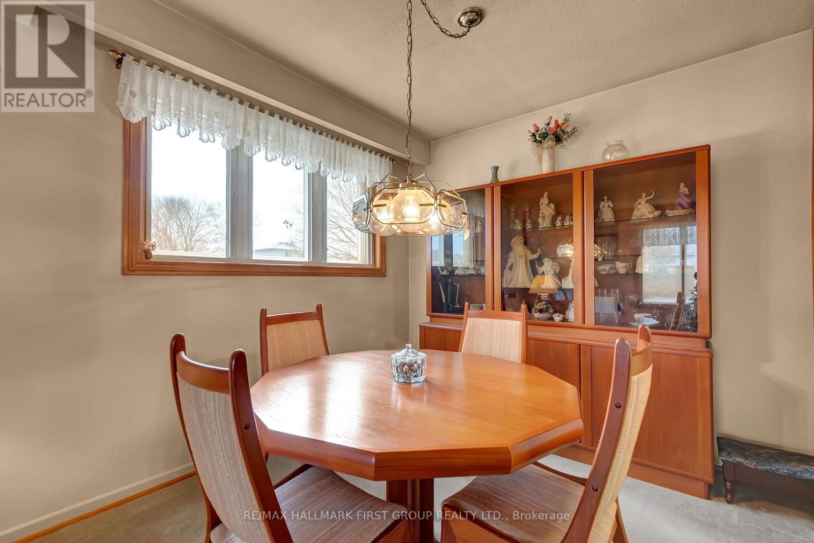 101 Dreyer Drive, Ajax (South East), Ontario  L1S 1J3 - Photo 13 - E12609074