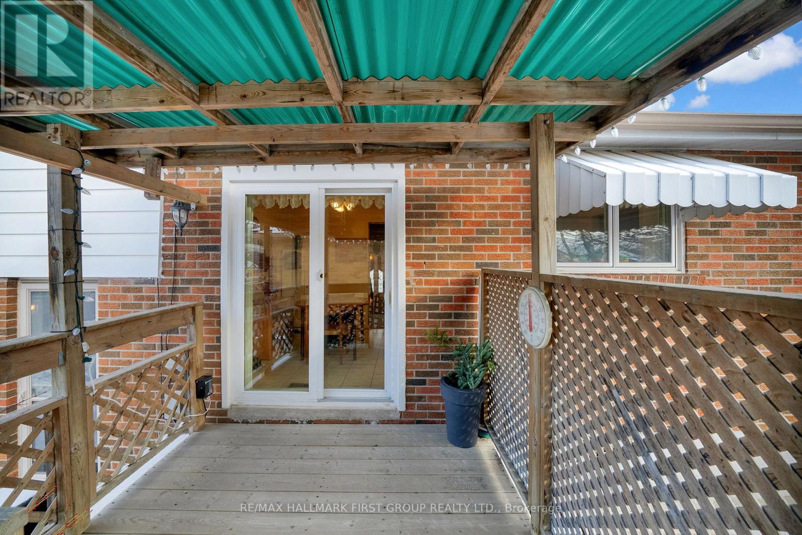 101 Dreyer Drive, Ajax (South East), Ontario  L1S 1J3 - Photo 28 - E12609074