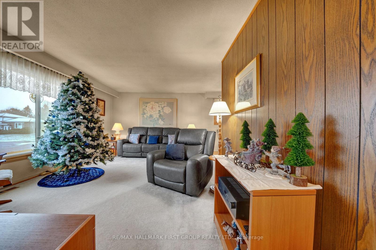 101 Dreyer Drive, Ajax (South East), Ontario  L1S 1J3 - Photo 8 - E12609074