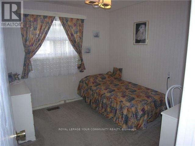 50 Araman Drive, Toronto, Ontario  M1T 2P6 - Photo 9 - E12609108