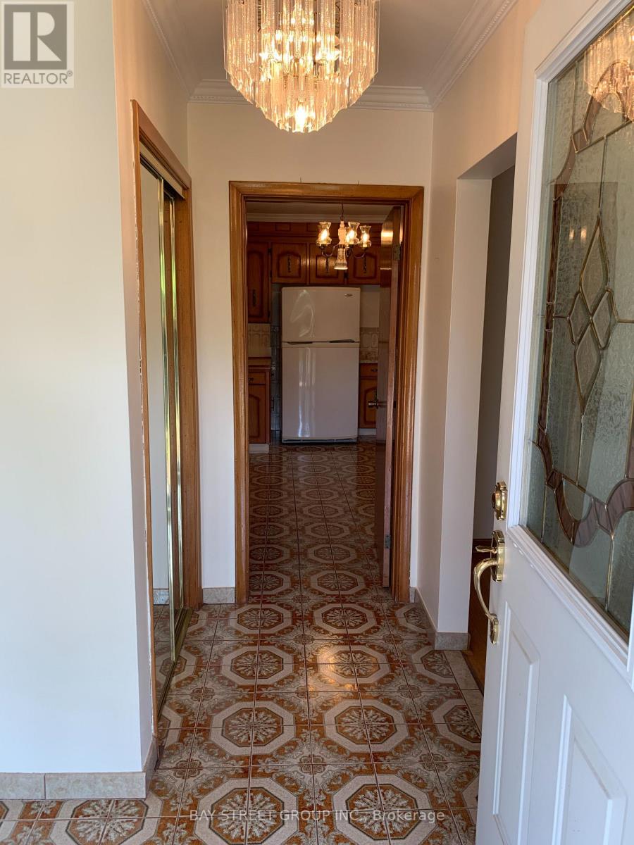 Main - 126 Cass Avenue, Toronto, Ontario  M1T 2B6 - Photo 10 - E12609162