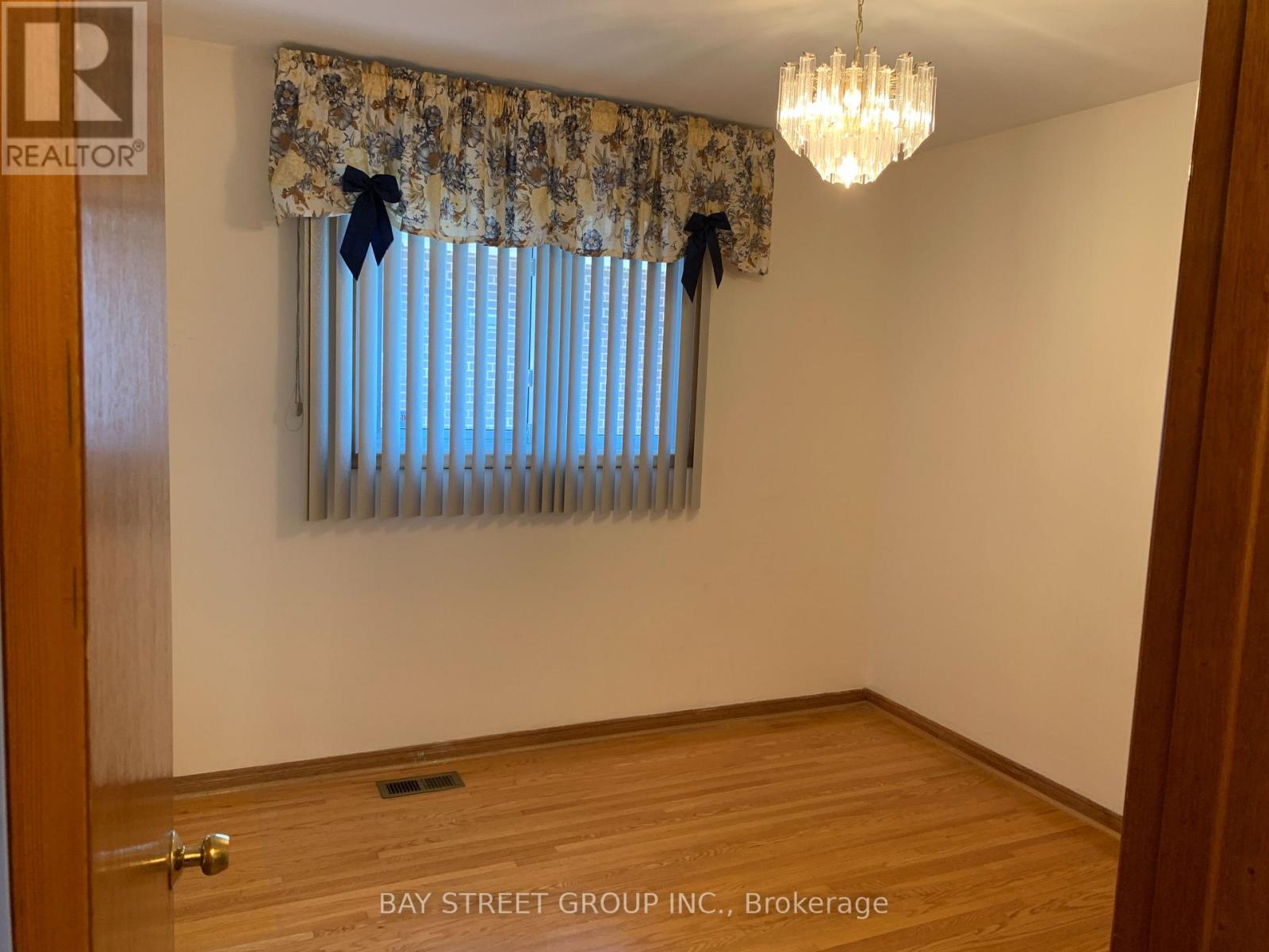 Main - 126 Cass Avenue, Toronto, Ontario  M1T 2B6 - Photo 23 - E12609162