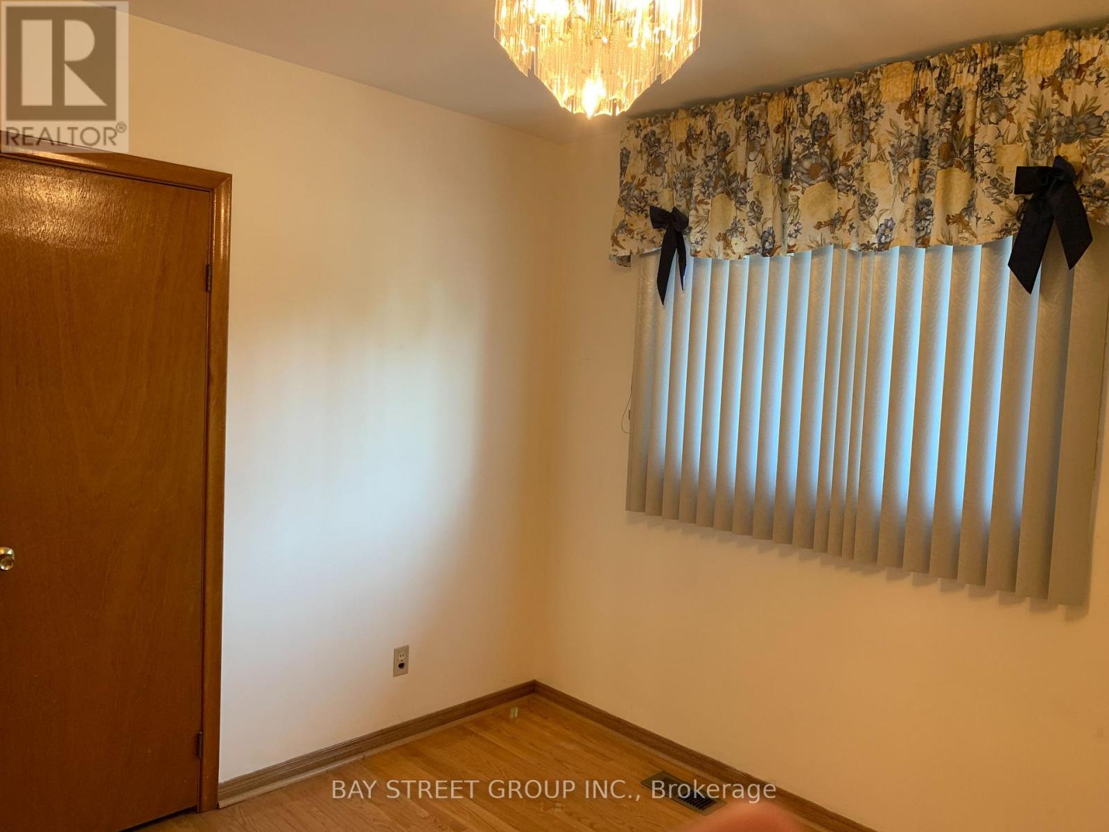 Main - 126 Cass Avenue, Toronto, Ontario  M1T 2B6 - Photo 24 - E12609162