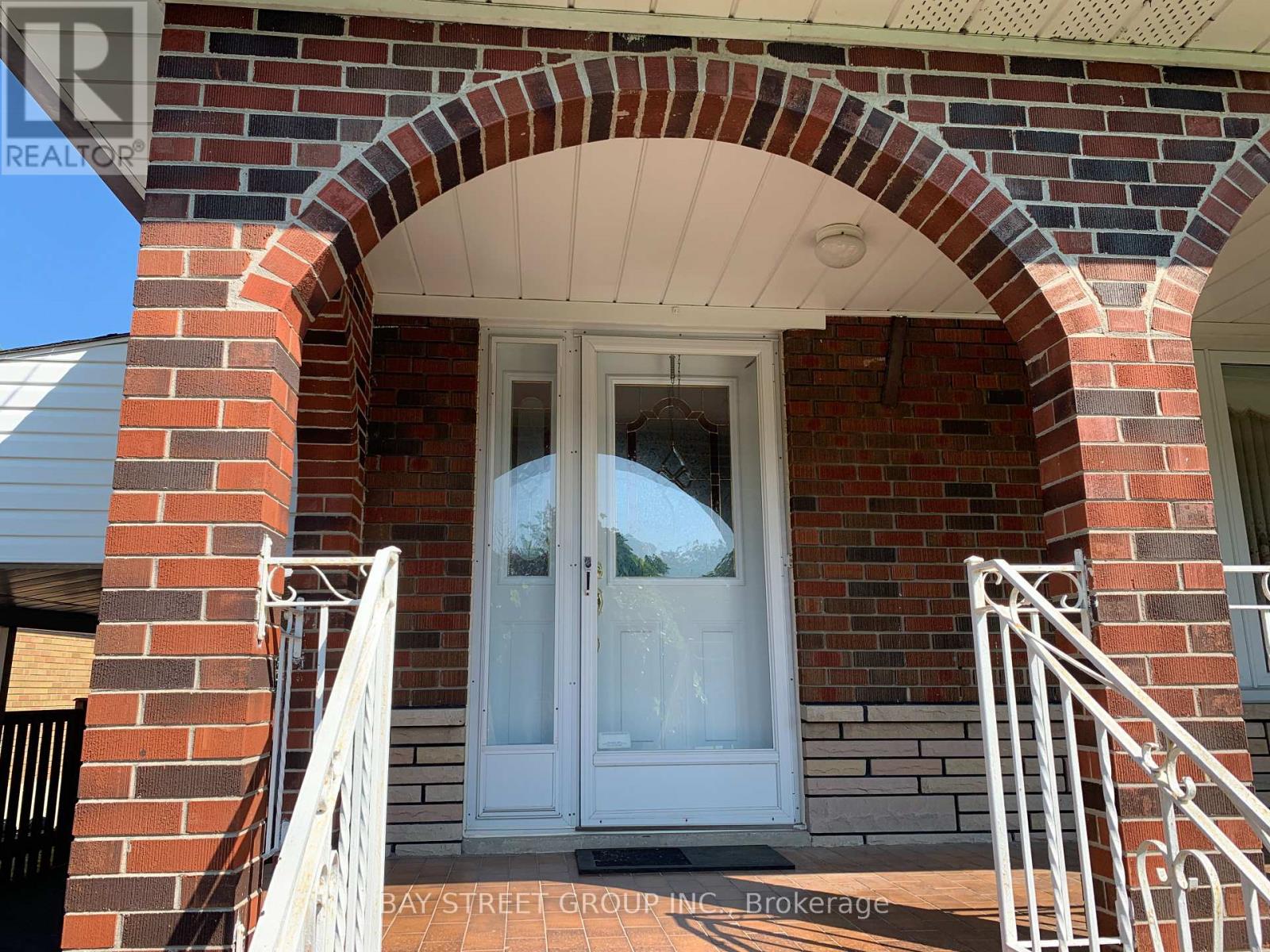 Main - 126 Cass Avenue, Toronto, Ontario  M1T 2B6 - Photo 7 - E12609162