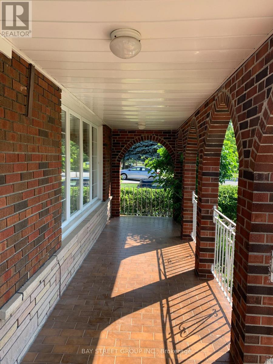 Main - 126 Cass Avenue, Toronto, Ontario  M1T 2B6 - Photo 9 - E12609162