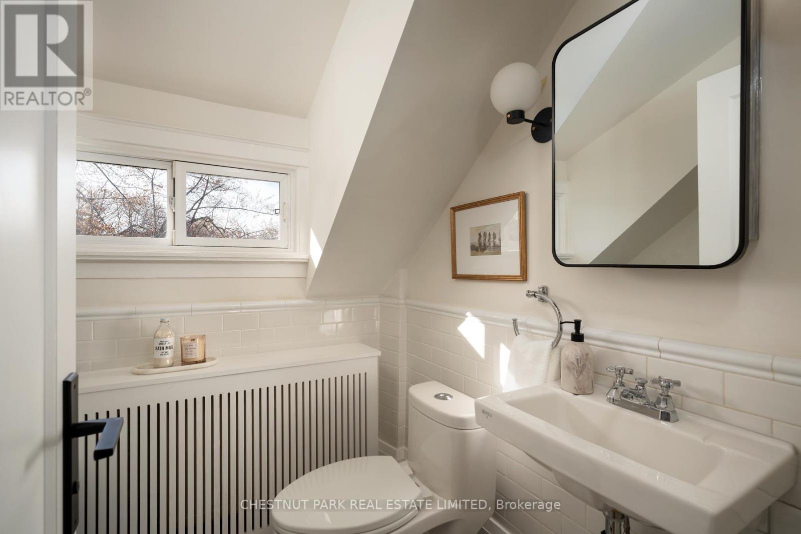 35 Weybourne Crescent, Toronto, Ontario  M4N 2R4 - Photo 36 - C12581708