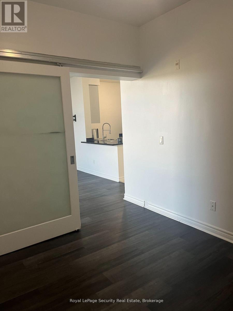 Ph4 - 35 Saranac Boulevard, Toronto (Englemount-Lawrence), Ontario  M6A 2G4 - Photo 12 - C12593468