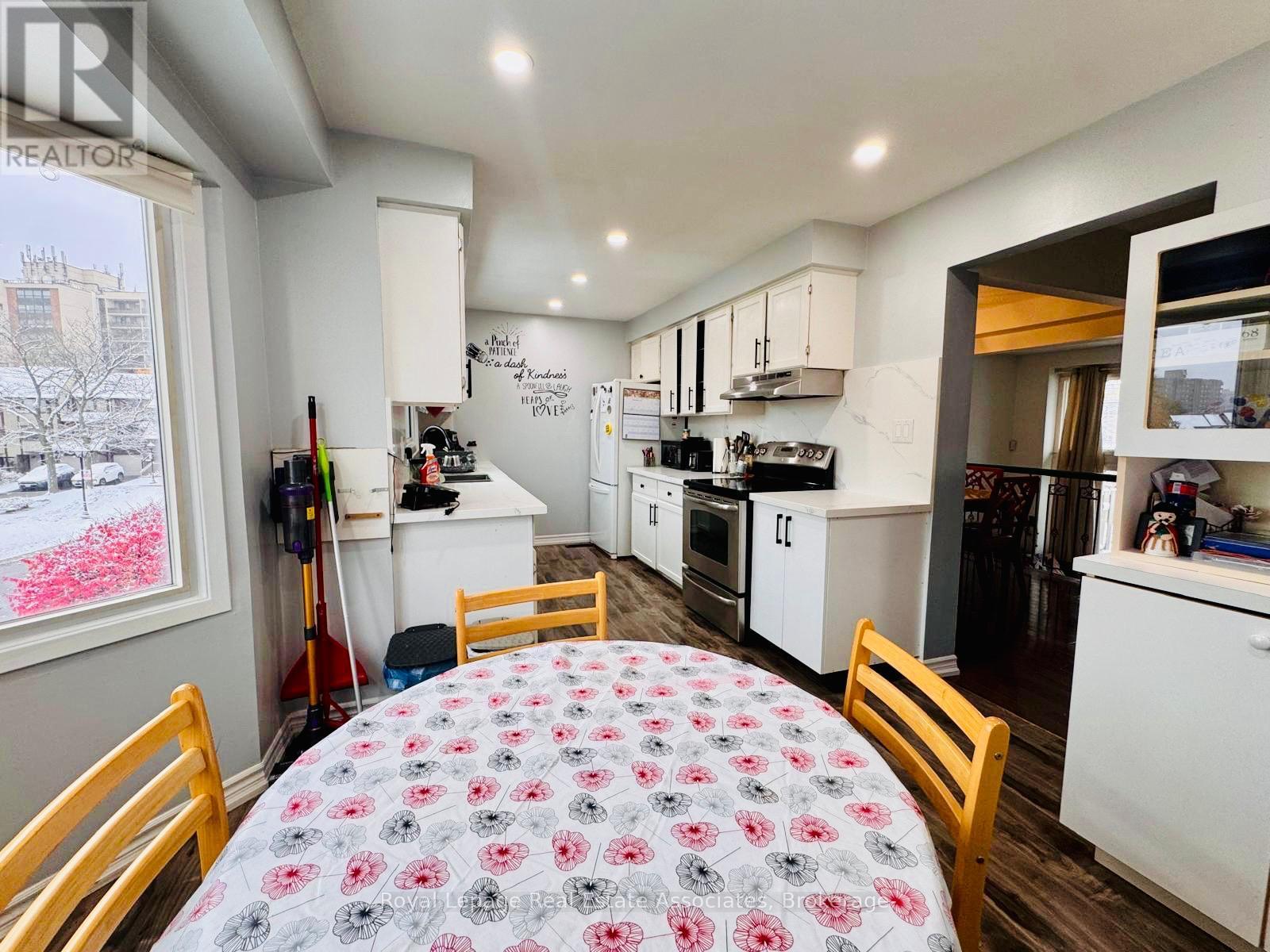 80 - 6780 Formentera Avenue, Mississauga, Ontario  L5N 2L1 - Photo 10 - W12539946