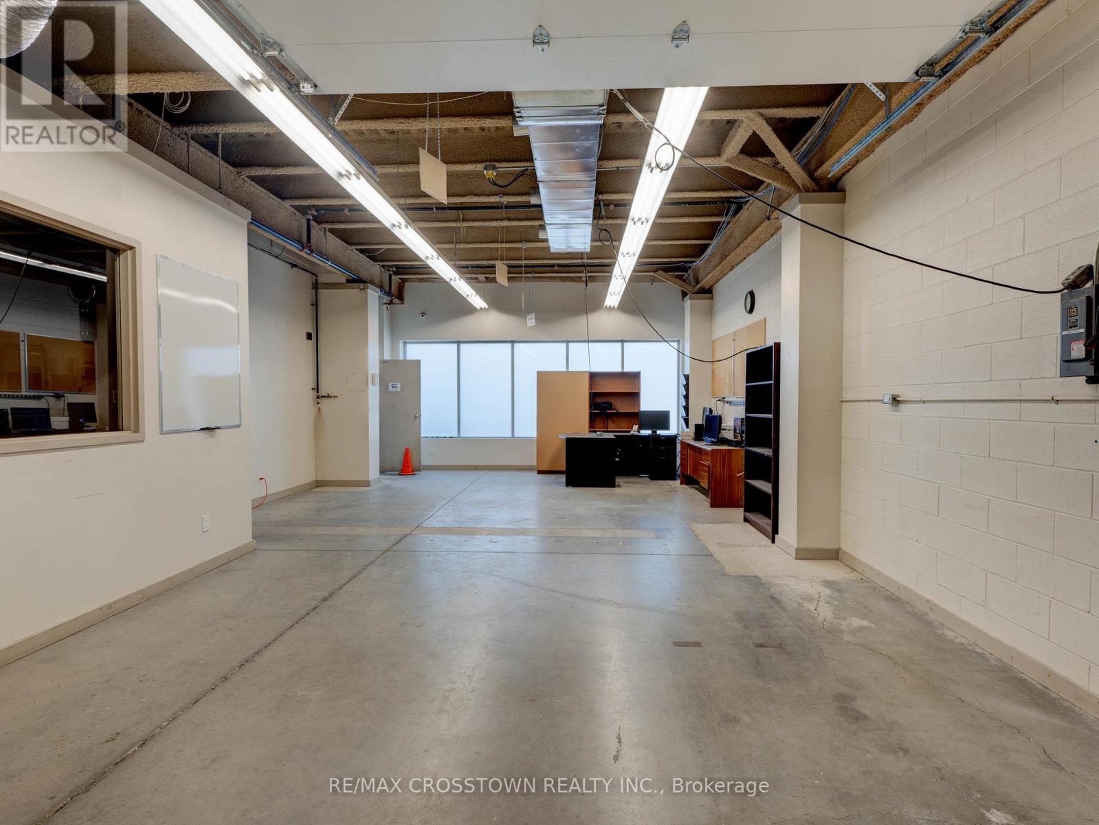 32&33 - 411 Four Valley Drive, Vaughan, Ontario  L4K 5Y8 - Photo 6 - N12609064