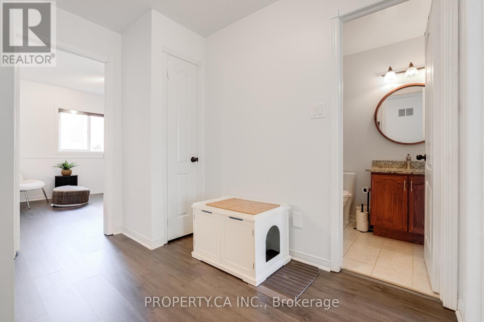 58 Glasgow Crescent, Georgina, Ontario  L4P 4B3 - Photo 20 - N12609096