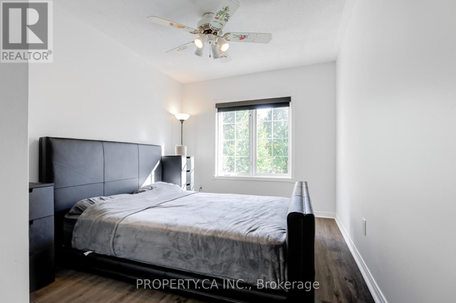 58 Glasgow Crescent, Georgina, Ontario  L4P 4B3 - Photo 27 - N12609096