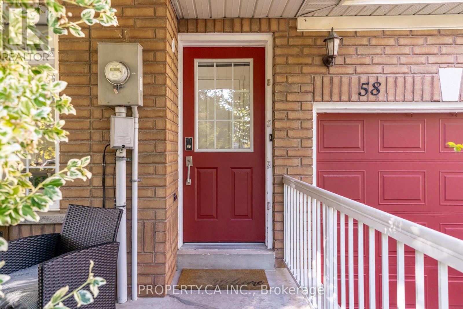 58 Glasgow Crescent, Georgina, Ontario  L4P 4B3 - Photo 3 - N12609096