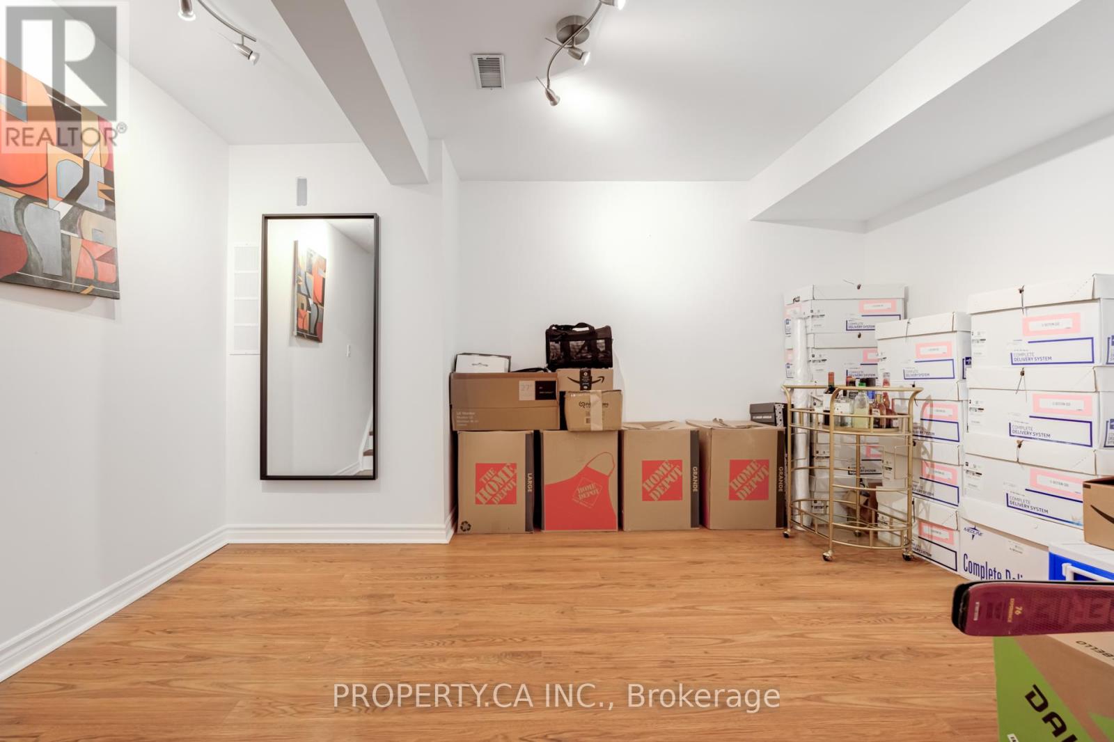 58 Glasgow Crescent, Georgina, Ontario  L4P 4B3 - Photo 32 - N12609096