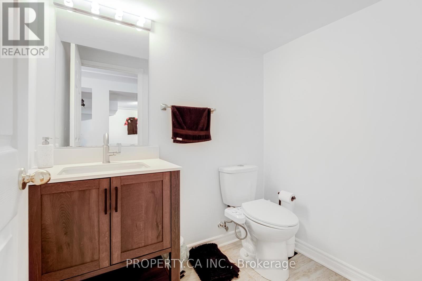 58 Glasgow Crescent, Georgina, Ontario  L4P 4B3 - Photo 37 - N12609096