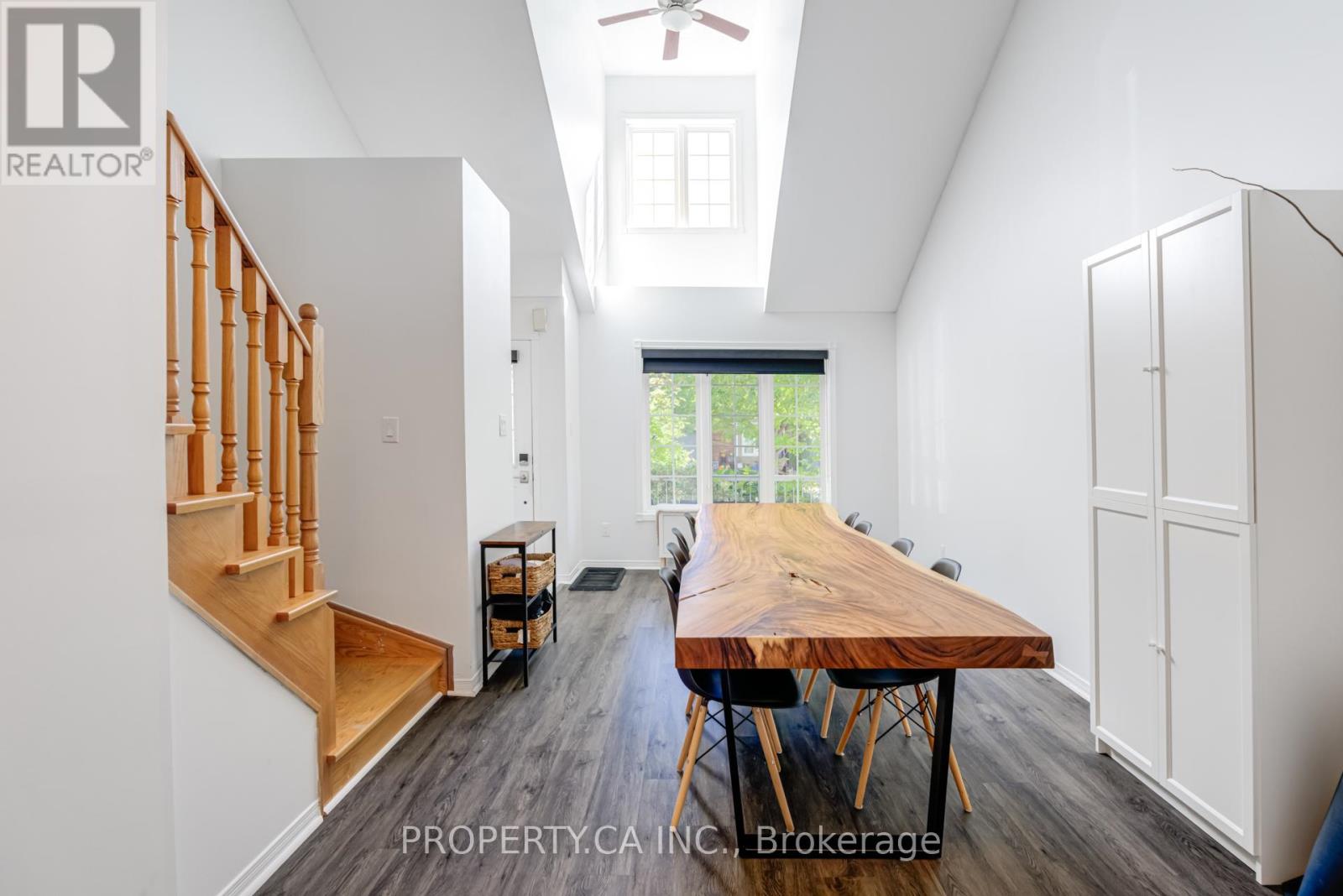 58 Glasgow Crescent, Georgina, Ontario  L4P 4B3 - Photo 7 - N12609096