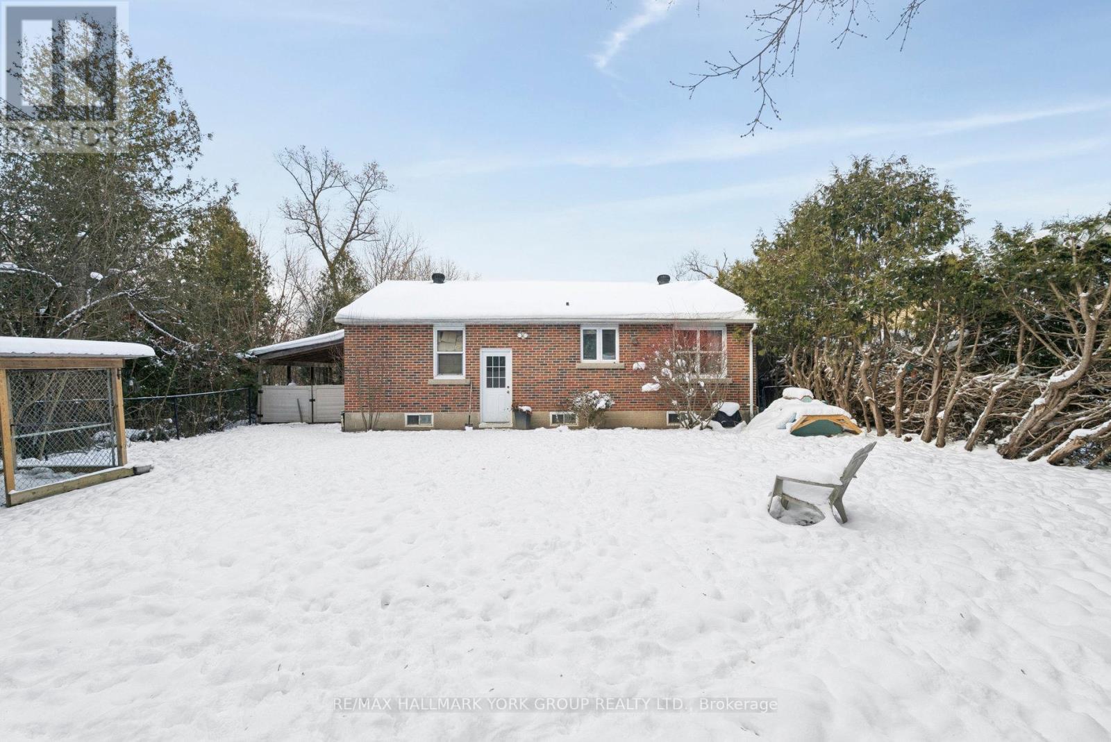 1 Middle Street, Georgina (Sutton & Jackson's Point), Ontario  L0E 1R0 - Photo 11 - N12609158