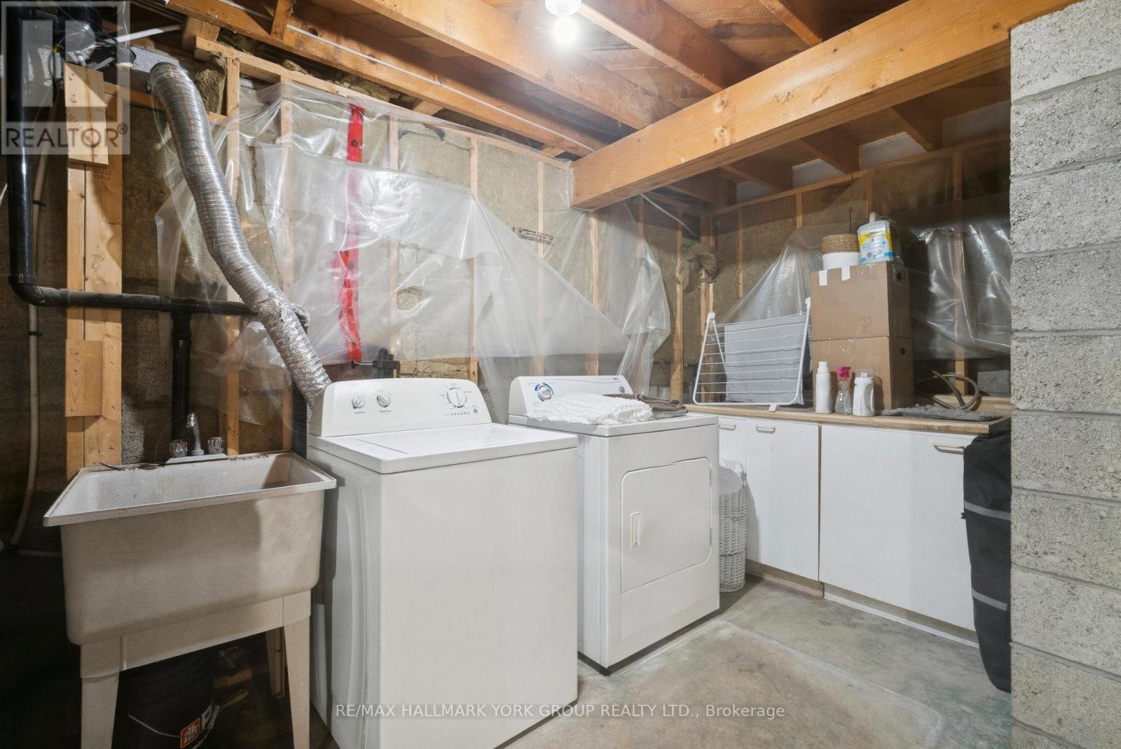 1 Middle Street, Georgina (Sutton & Jackson's Point), Ontario  L0E 1R0 - Photo 13 - N12609158