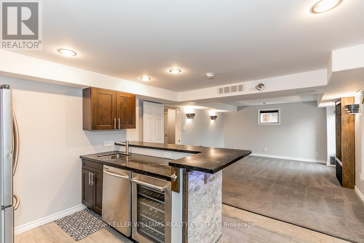 1381 Hunter Street, Innisfil (Alcona), Ontario  L9S 4B7 - Photo 2 - N12609186