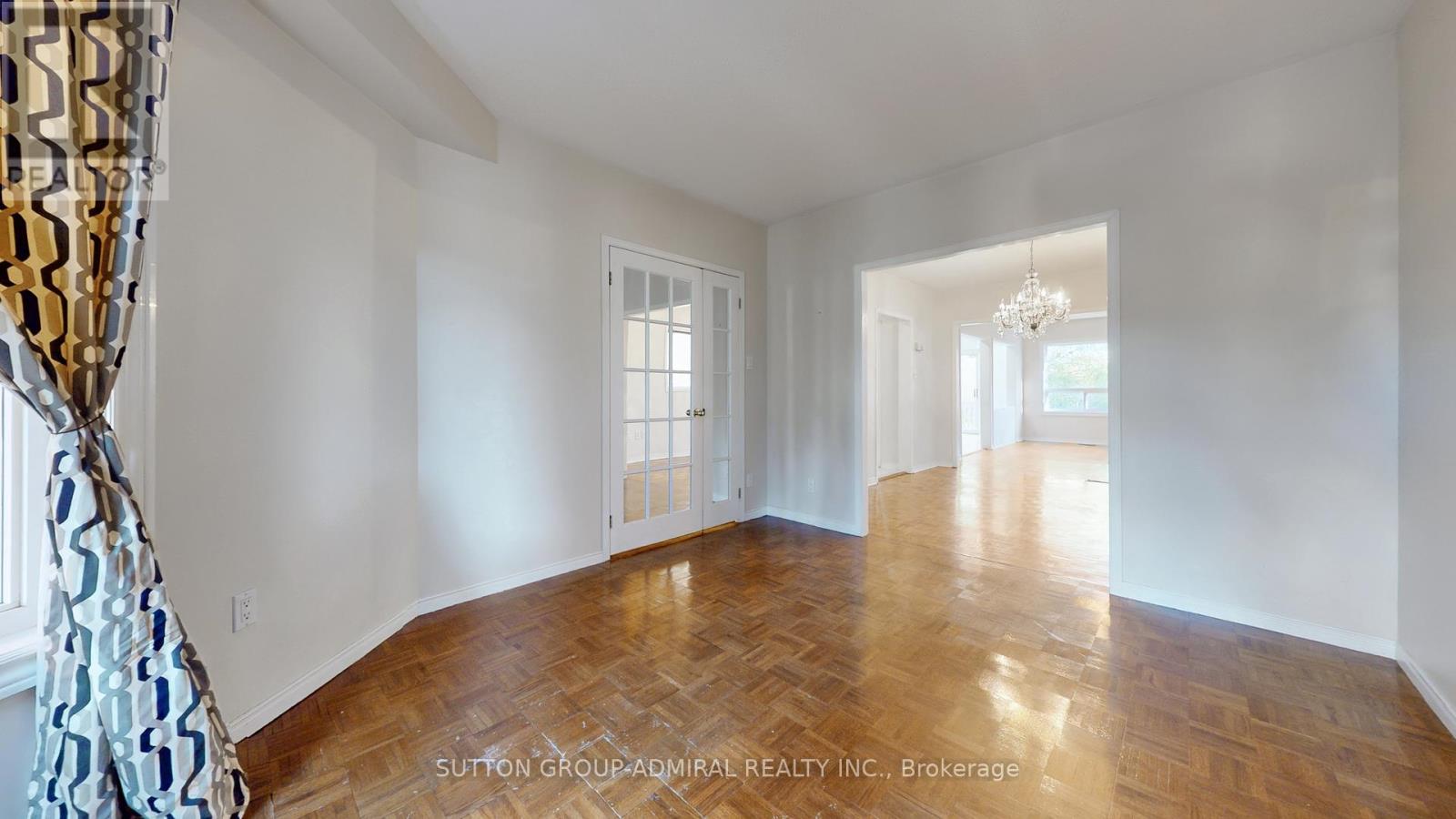 59 Springer Drive, Richmond Hill, Ontario  L4C 0G3 - Photo 29 - N12609192