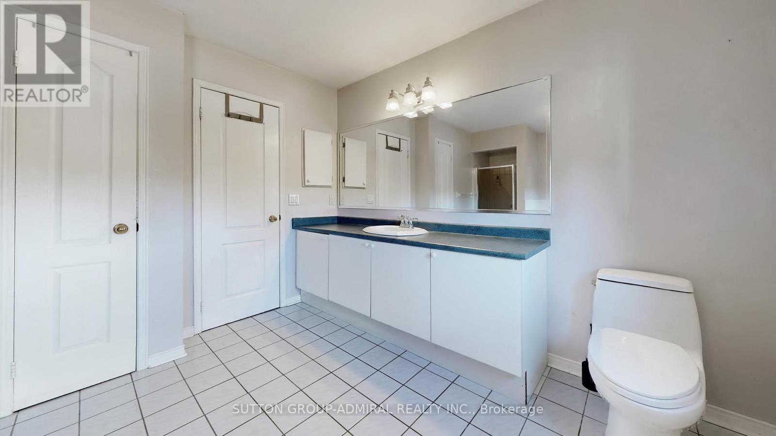 59 Springer Drive, Richmond Hill, Ontario  L4C 0G3 - Photo 32 - N12609192