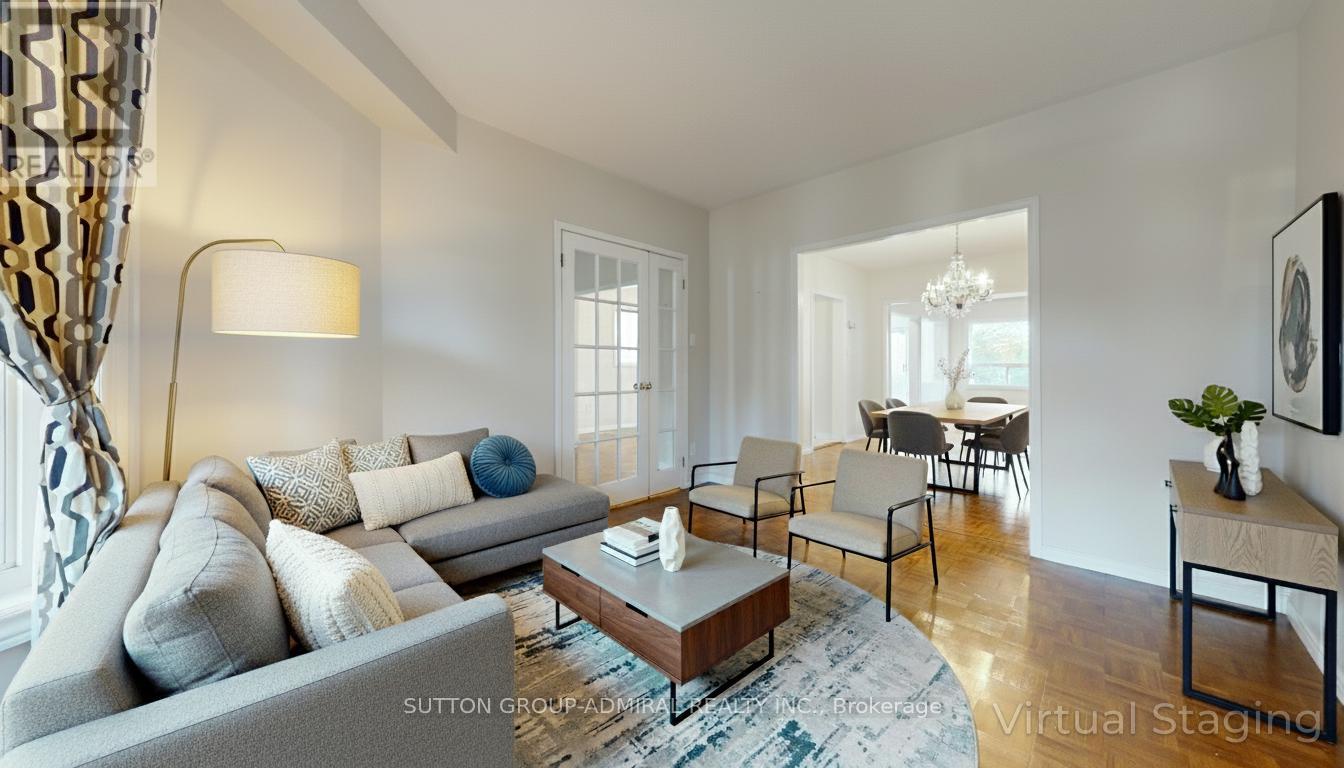 59 Springer Drive, Richmond Hill, Ontario  L4C 0G3 - Photo 9 - N12609192