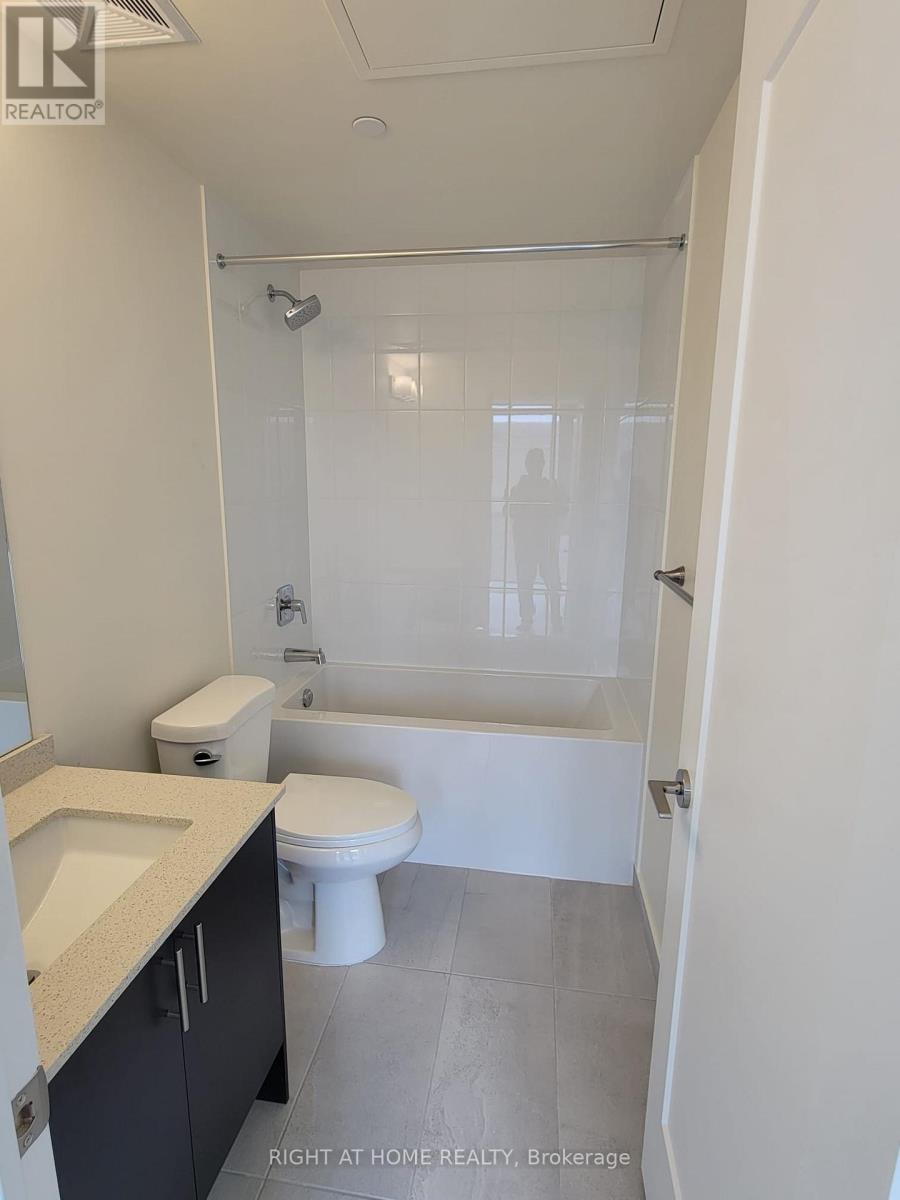 210 - 27 Korda Gate, Vaughan, Ontario  L4K 0P6 - Photo 16 - N12609218