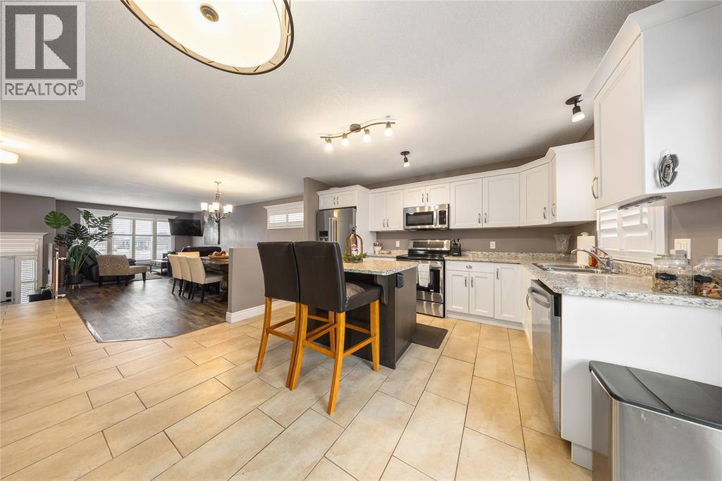 4015 Rosemount Drive, Petrolia, Ontario N0N 1R0 - Photo 12 - 25031183