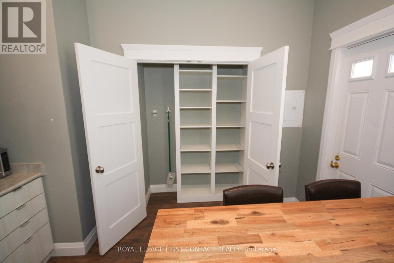 1 - 19 Peter Street S, Orillia, Ontario  L3V 5A8 - Photo 3 - S12609154