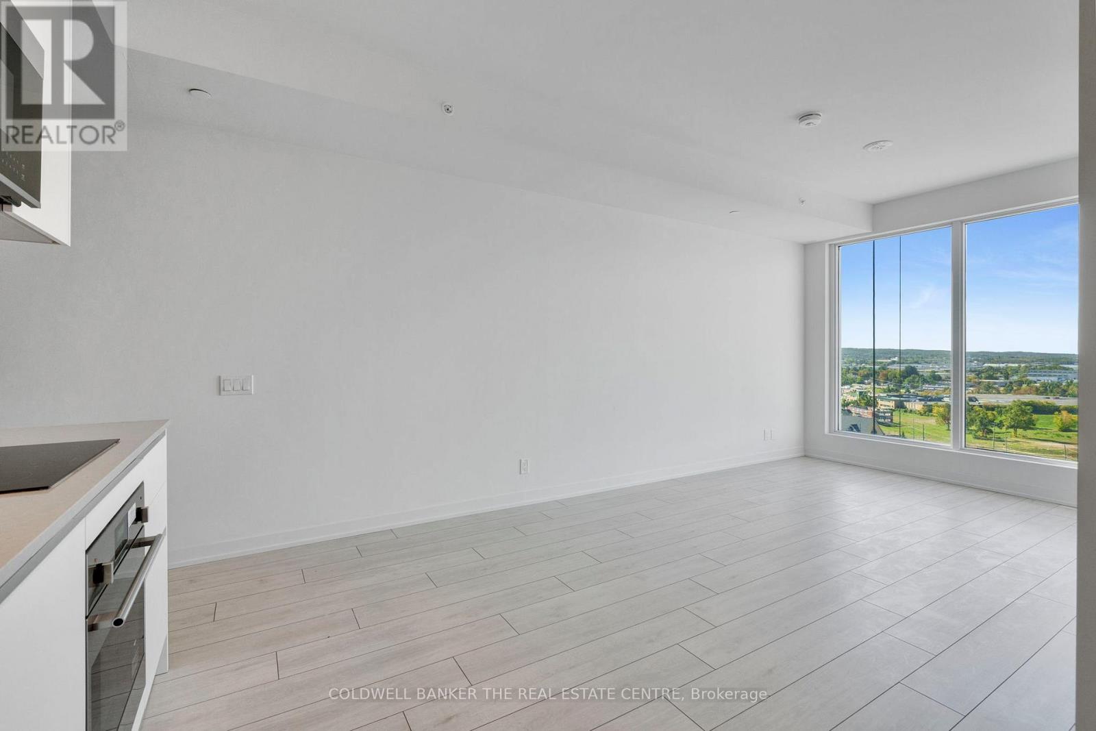 39 Mary Street, Barrie, Ontario  L4N 1S9 - Photo 13 - S12609196