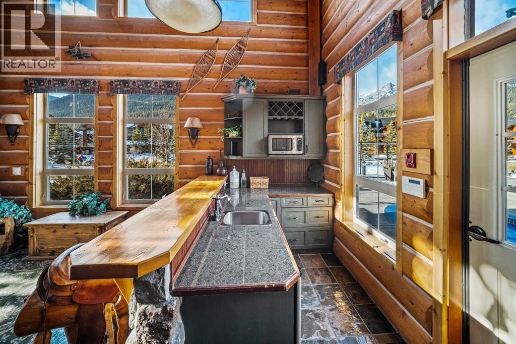 112, 104 Armstrong Place, Canmore, Alberta  T1W 3L5 - Photo 30 - A2268489