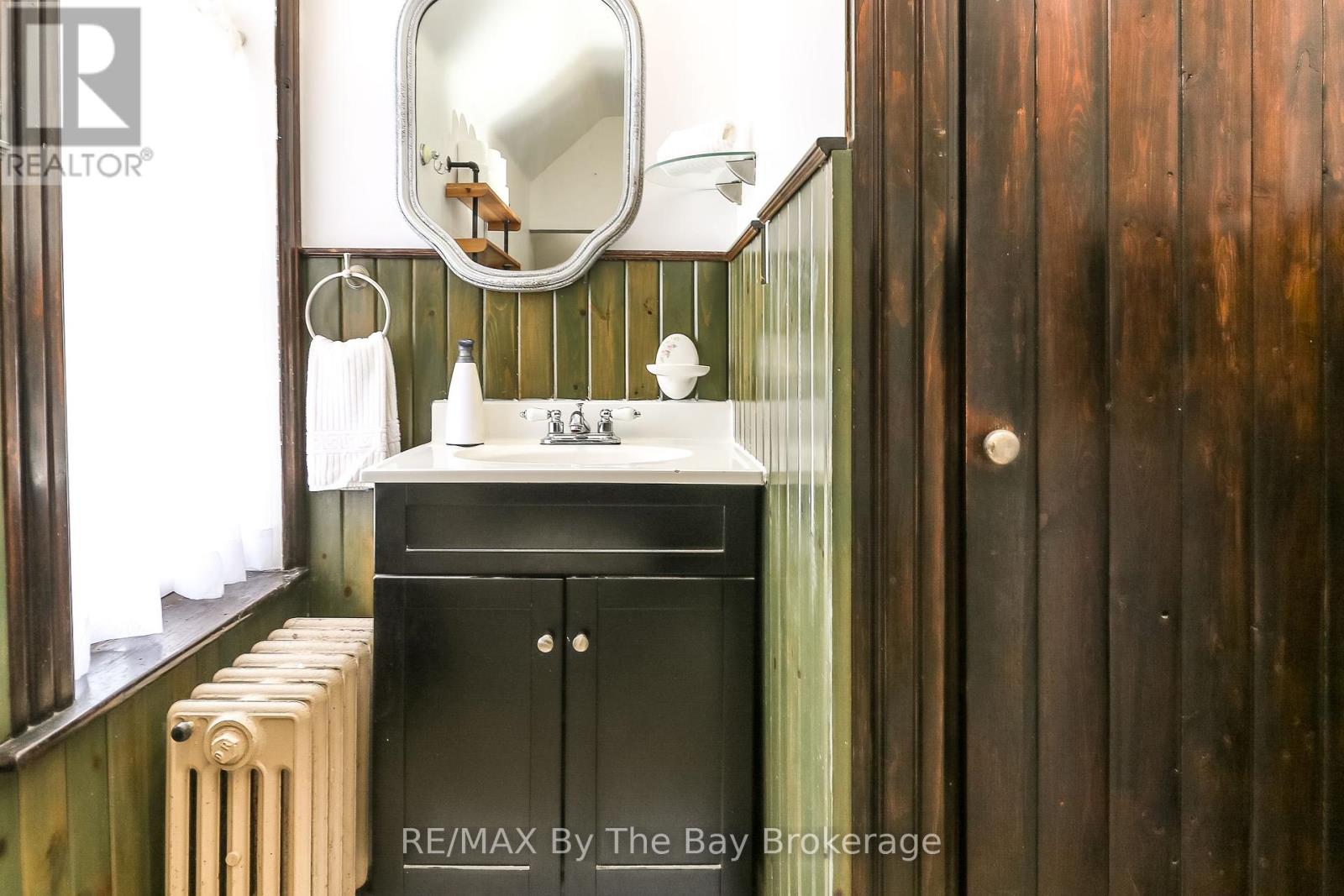 2553 County 42 Road, Clearview, Ontario  L0M 1S0 - Photo 27 - S12506144