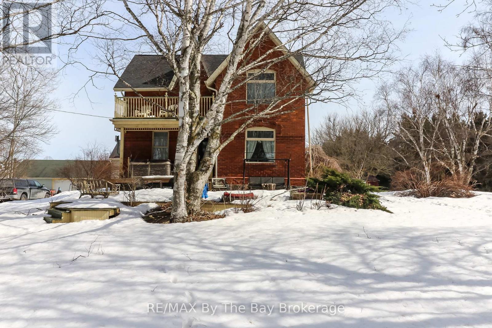 2553 County 42 Road, Clearview, Ontario  L0M 1S0 - Photo 40 - S12506144