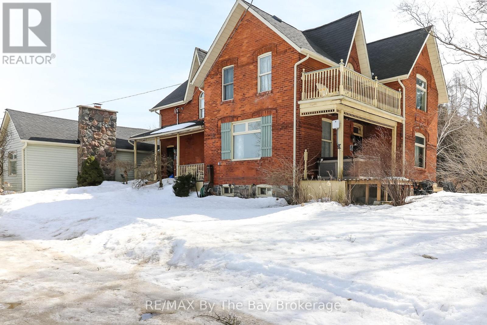 2553 County 42 Road, Clearview, Ontario  L0M 1S0 - Photo 43 - S12506144