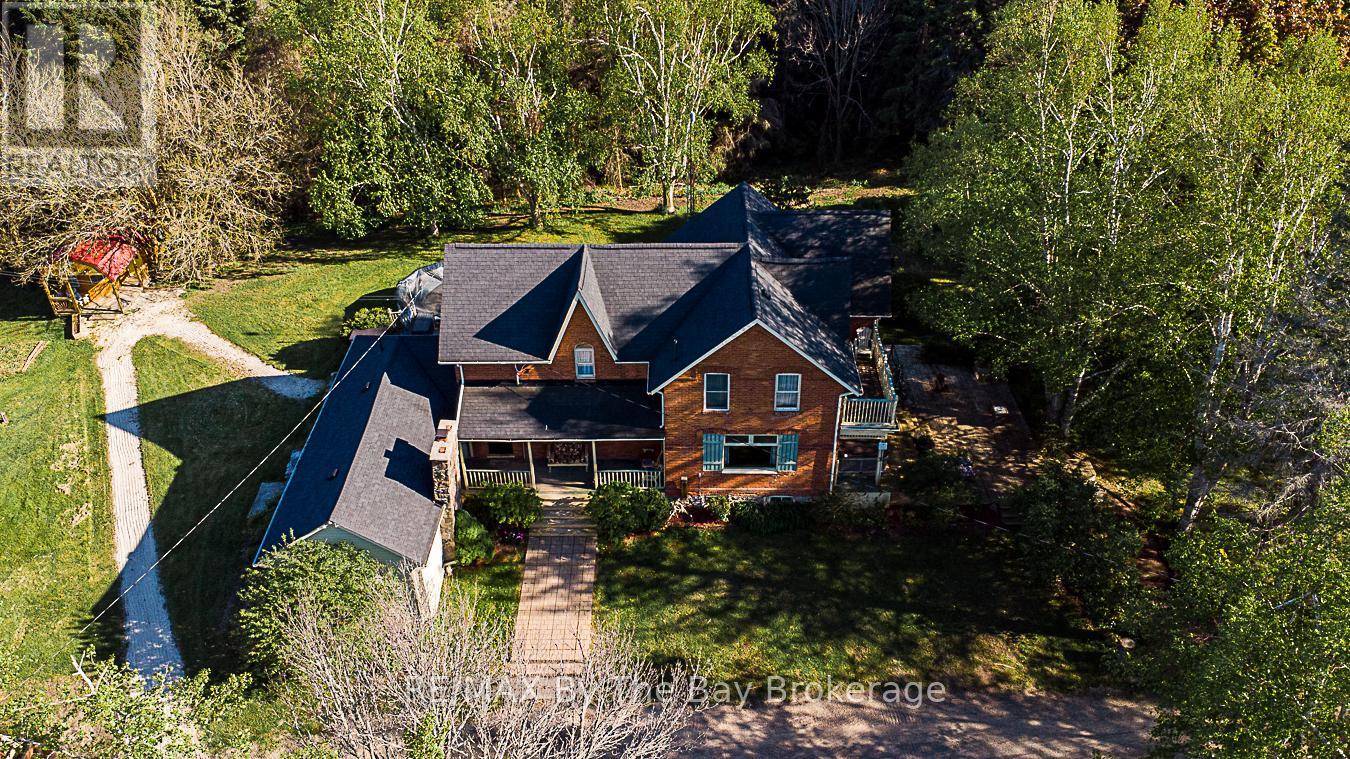 2553 County 42 Road, Clearview, Ontario  L0M 1S0 - Photo 6 - S12506144