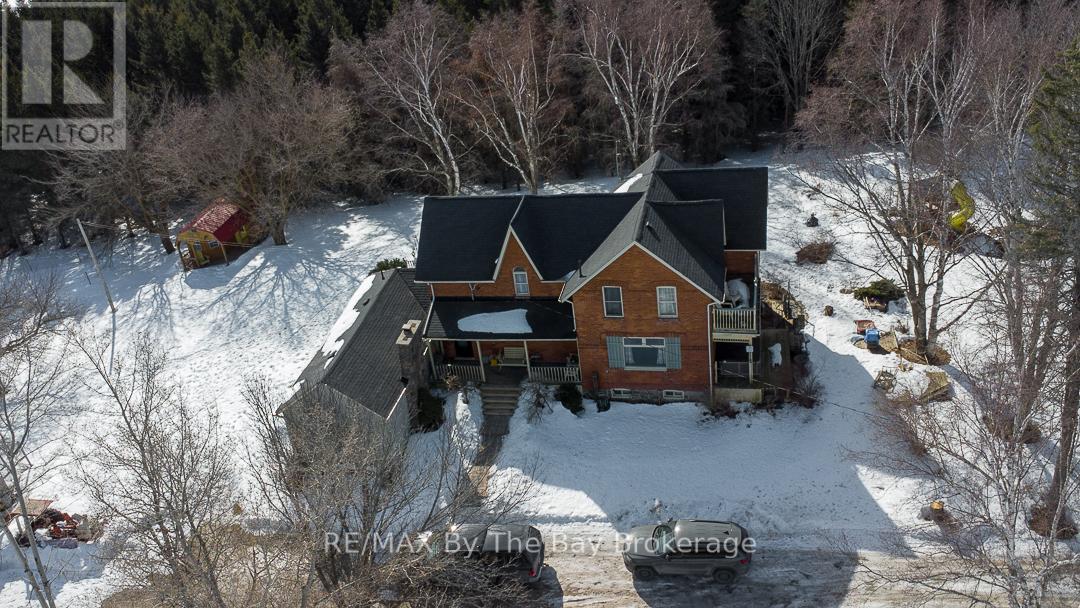 2553 County 42 Road, Clearview, Ontario  L0M 1S0 - Photo 9 - S12506144