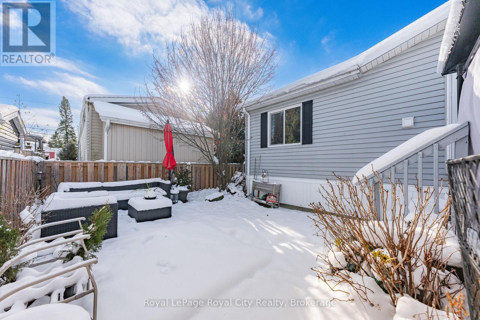 6 Water (Pvt) Street, Puslinch, Ontario N1H 6H9 - Photo 23 - X12422338