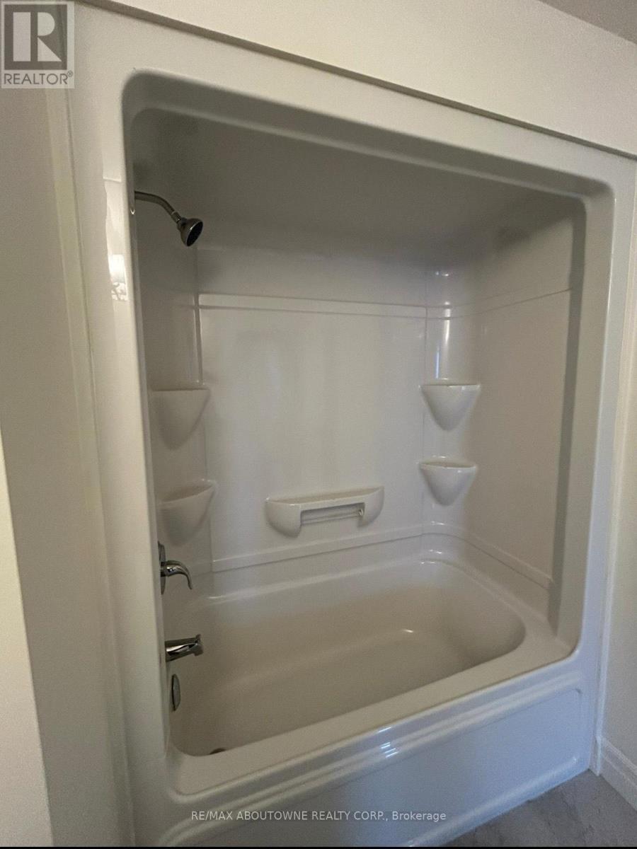 411 - 620 Sauve Street E, Milton, Ontario  L9T 9A5 - Photo 17 - W12609052